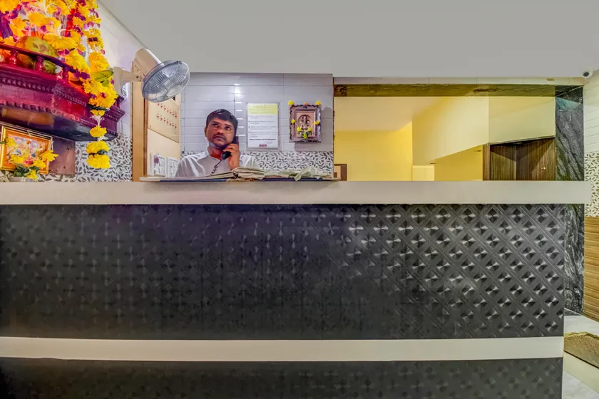Hotel O Avenue Residency And Lodging - Image 1