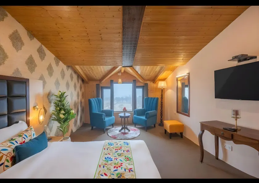Echor Kashmir Holidays Resort Srinagar - Image 1