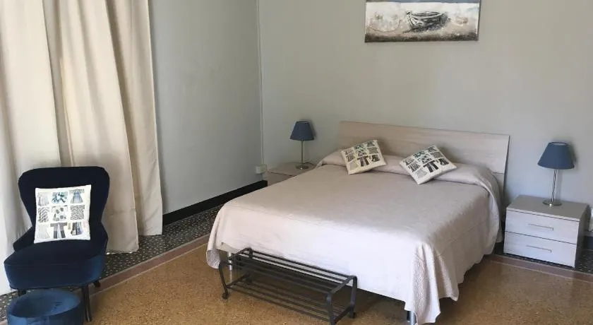 Check-Inn Rooms Genova Centro - Image 1