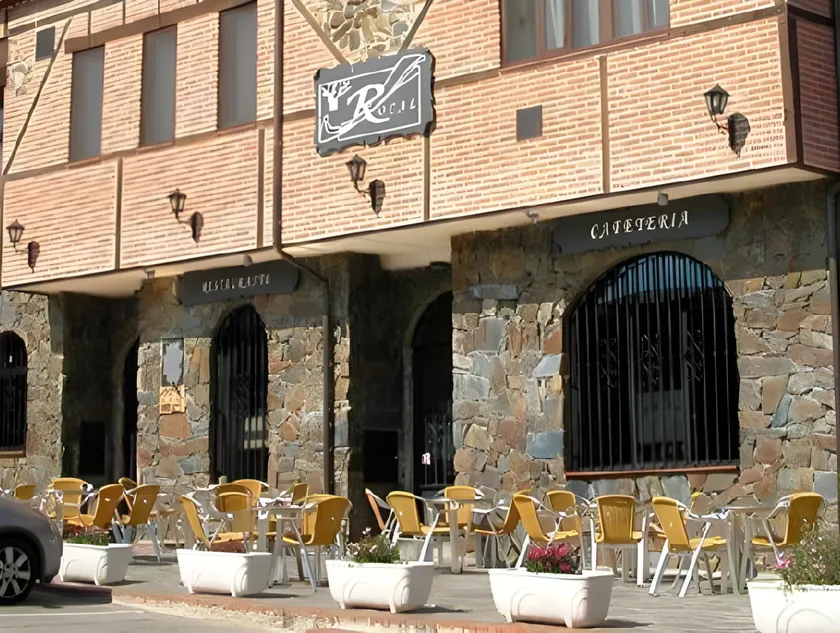 Hotel Rural El Rocal - Image 1
