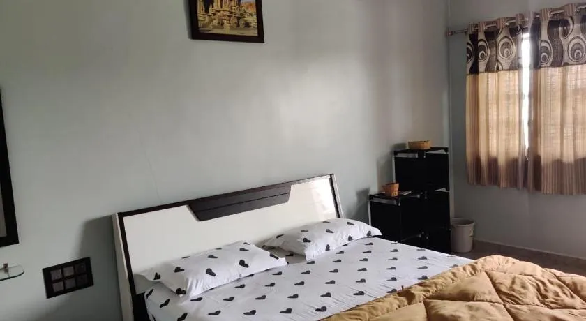 Lee home stay - Image 1