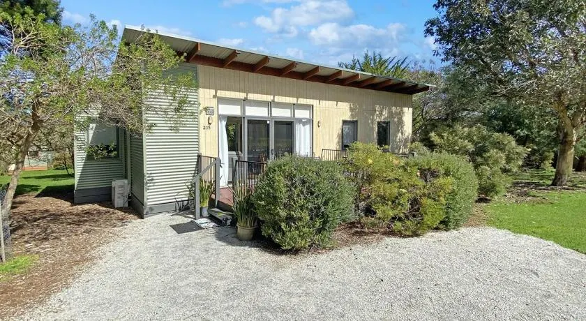 Phillip Island Villa - Phillip Island Resort - Image 1