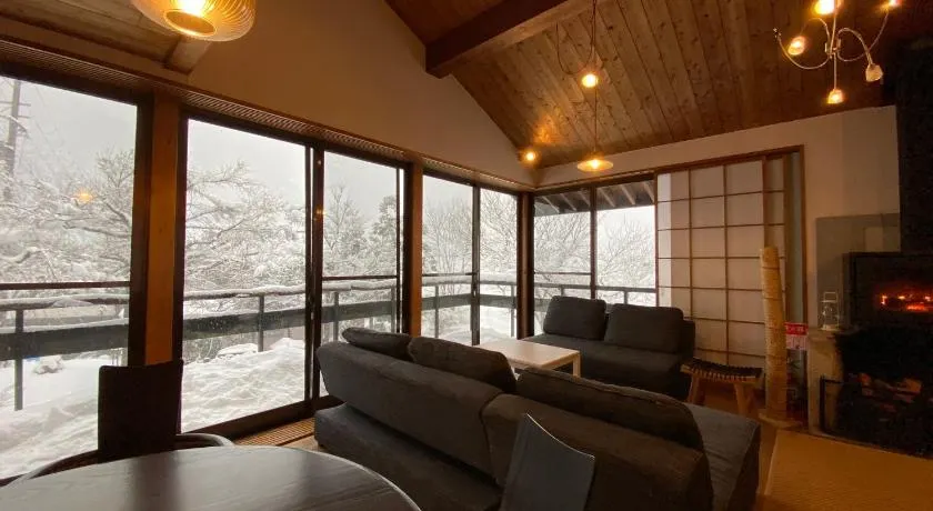 kakayama hutte - Image 1