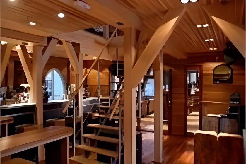 Vogue Boat Apartments - Image 1