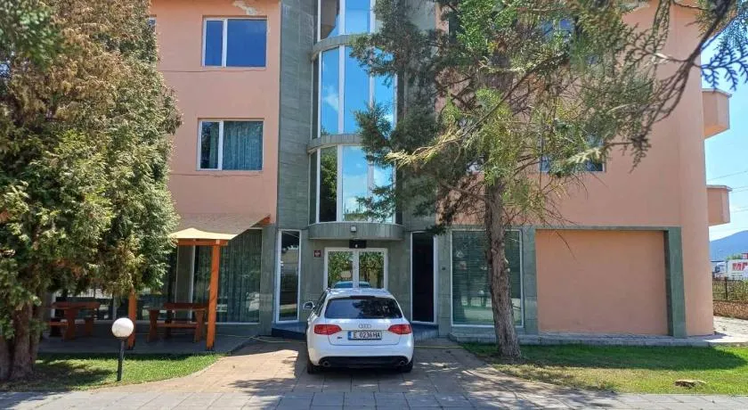 Интернационал - Image 1