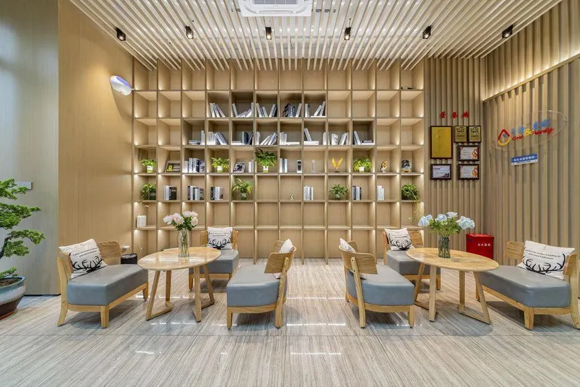 Super 8 Select Hotel (Fuzhou Changle International Airport Branch) - Image 1