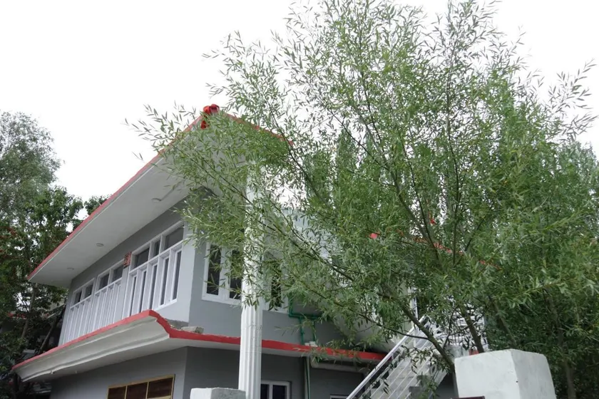 Alpen Hotel Skardu - Image 1