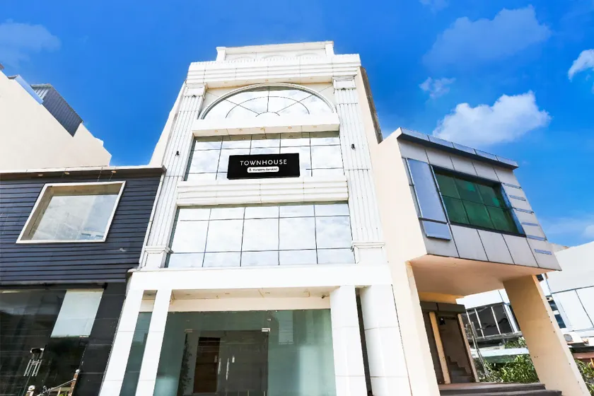 Super Townhouse Eden Garden Zirakpur - Image 1