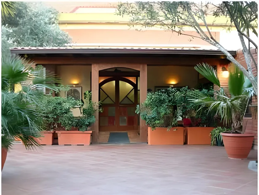 Hotel Fertilia - Image 1