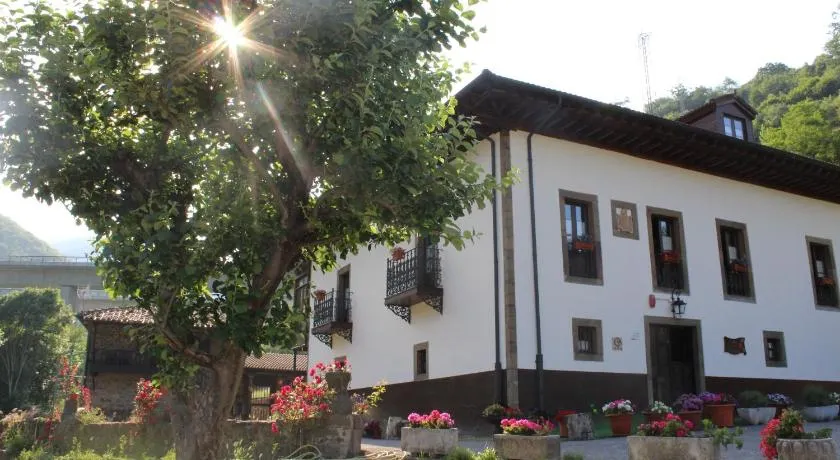 Hotel Rural Palacio de Galceran - Image 1
