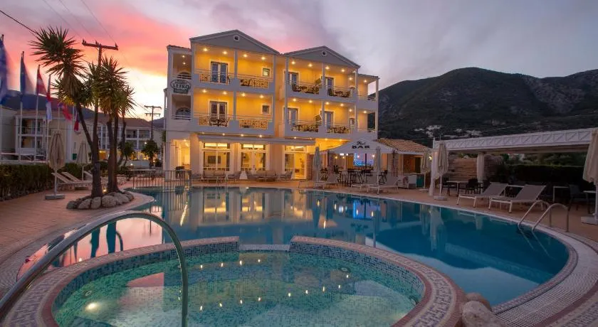 Lefko Hotel & Apartments - Image 1