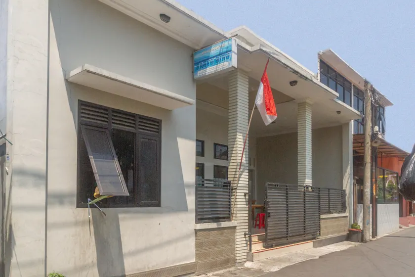 SPOT ON 3155 Penginapan Banyu Biru Syariah - Image 1