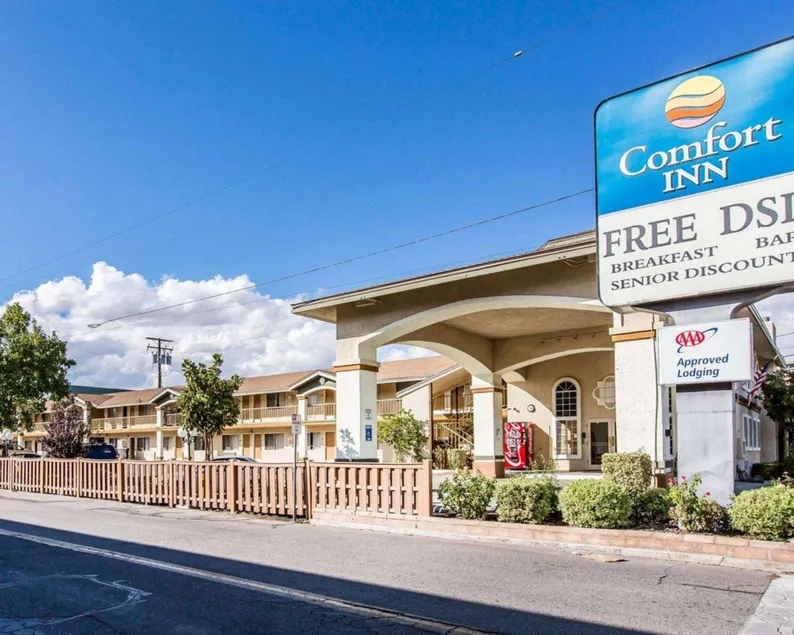 Comfort Inn Bishop - Image 1