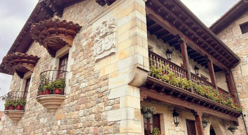 Apartamentos Villa Julieta - Image 1