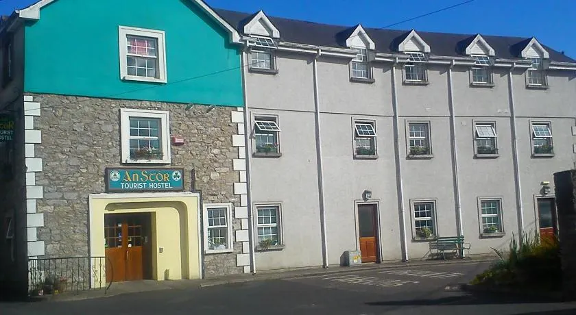 An Stór Townhouse - Image 1