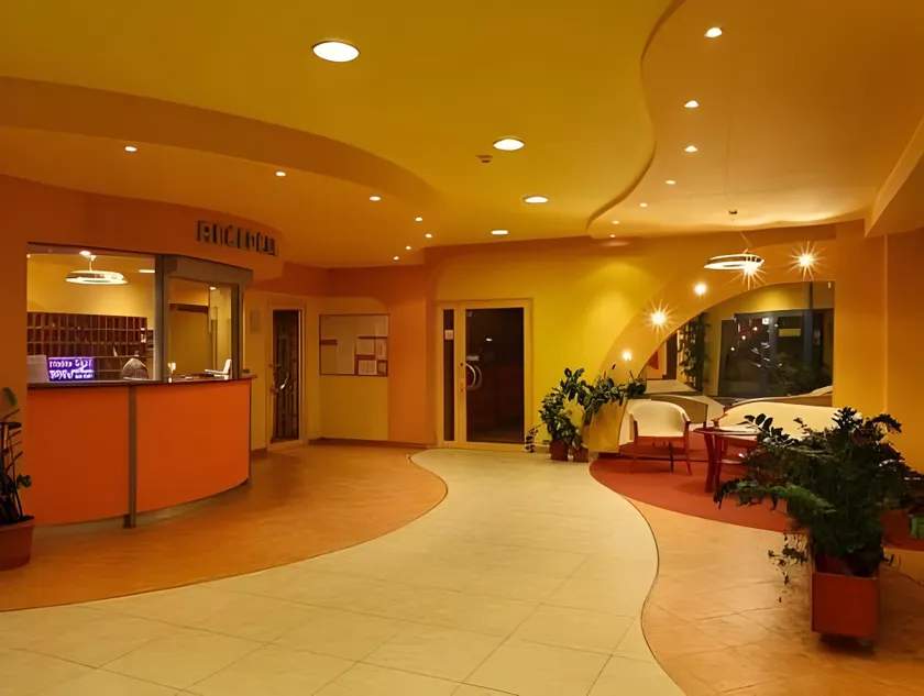 Gdański Dom Turystyczny Hostel - Image 1