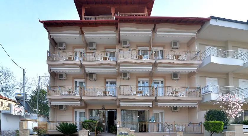Εlvina apartments - Image 1