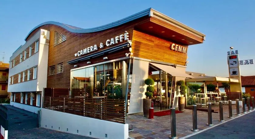 Camera & Caffè Cenni - Image 1