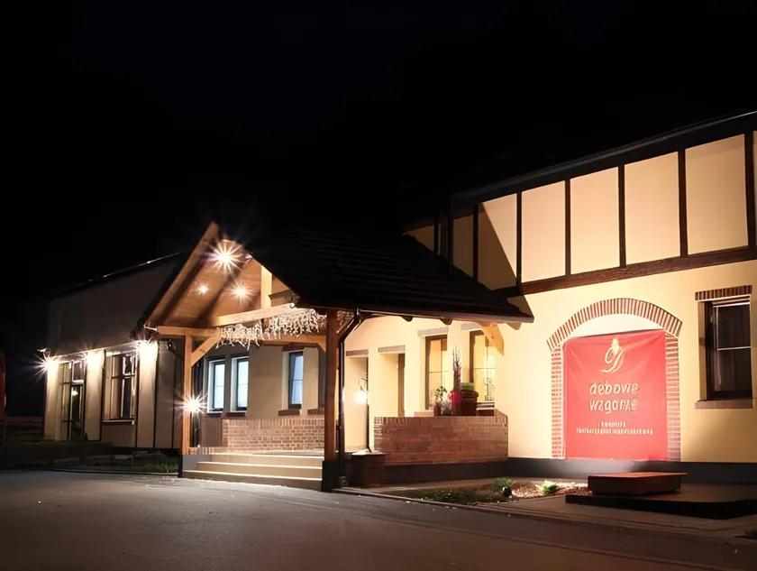 Hotel Dębowe Wzgórze Wellness & Spa - Image 1