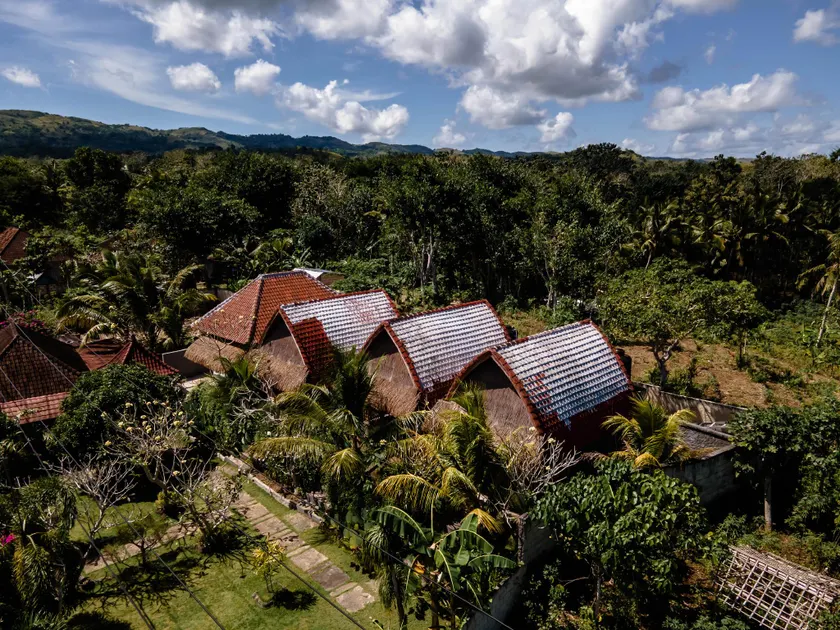Temeling Jungle Inn - Image 1