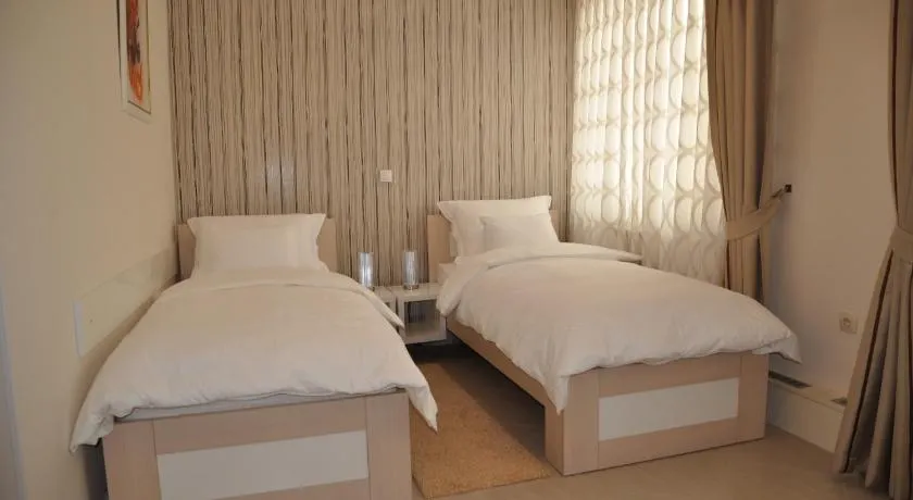 Widder Rooms - Image 1