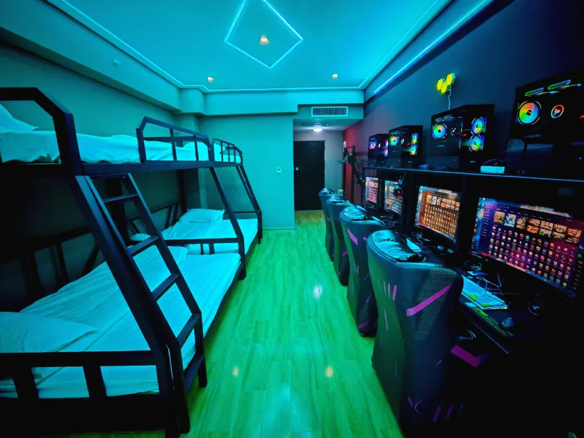 Baoji Free E-sports Homestay - Image 1