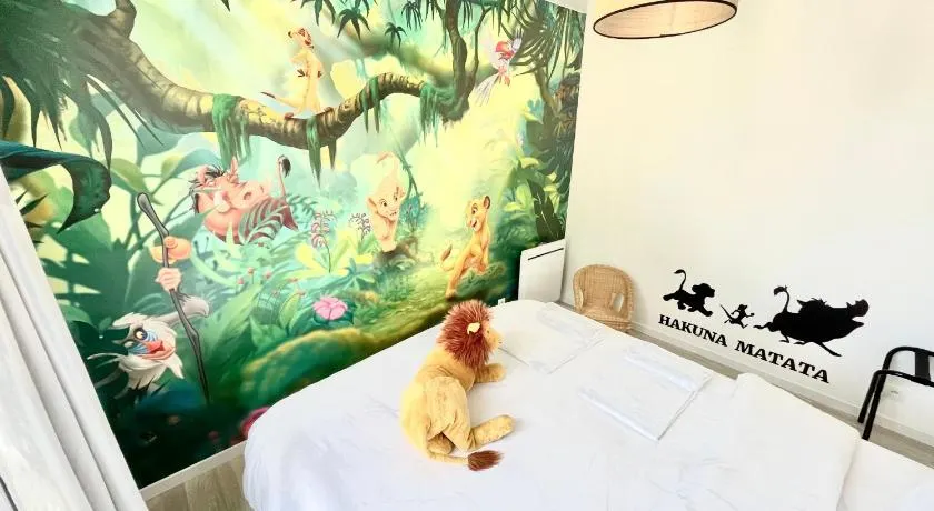 Lovely Disney House - Image 1