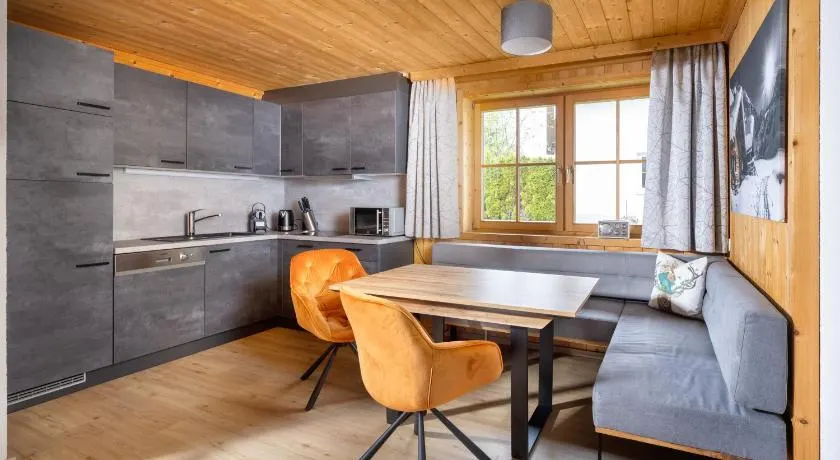 Apartmenthaus Matri by Pferd auf Wolke - Image 1