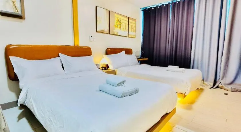Thompson Suites - 2 beds, One Uptown Residences - XBOX & Netflix - Image 1