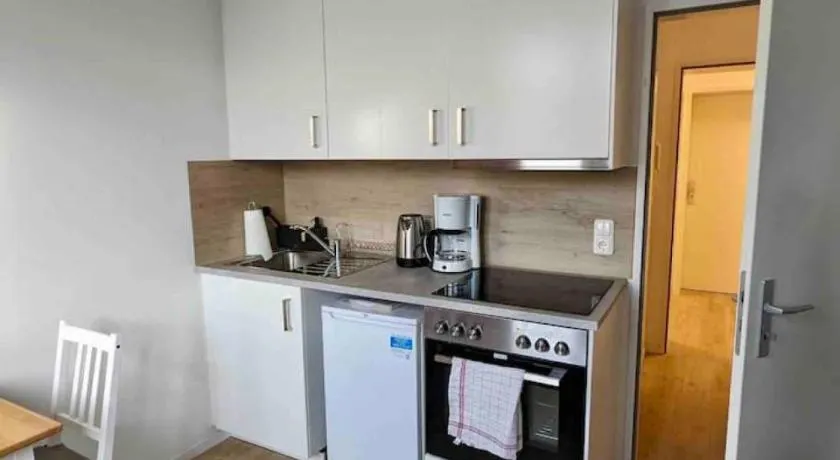 Stylish Studio for Two Prime Location in Hamburg - Image 1