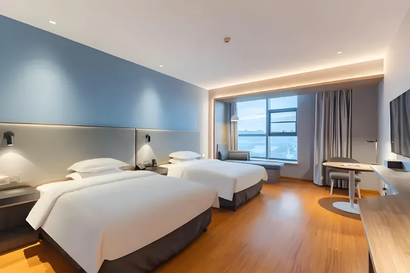 Huangshan Jixian Lanxin Hotel - Image 1