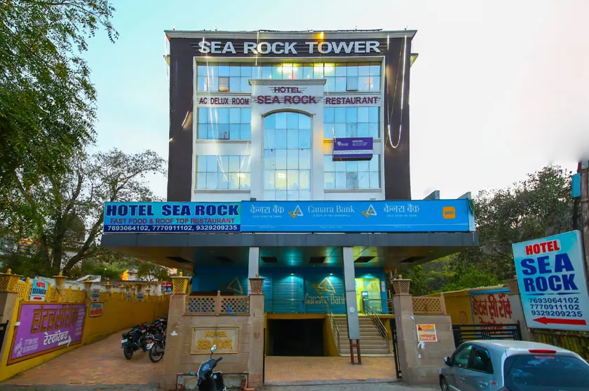 Hotel O Sea Rock - Image 1