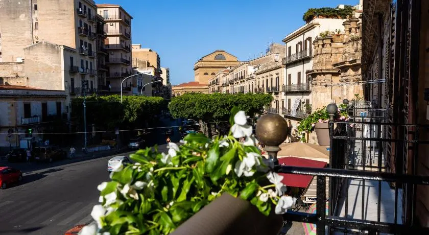 Ai Mercati di Palermo - Image 1