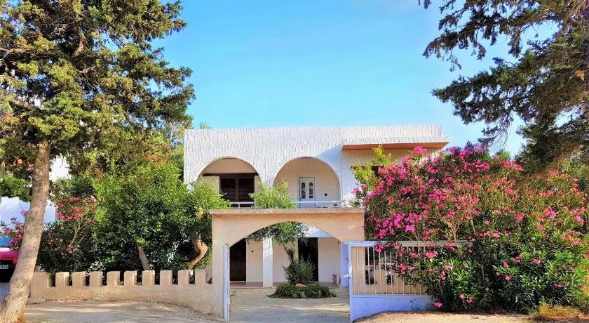 Gianna Seaside - Image 1