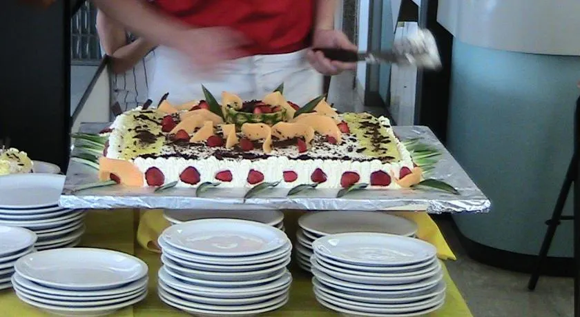 Hotel Universo - Image 1