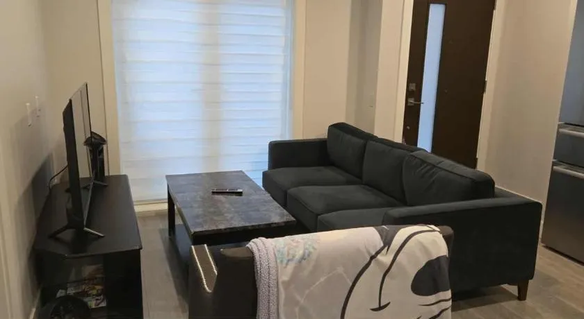 UBC Area Gem Spacious 2-Bedroom Townhouse with Full Kitchen - Image 1