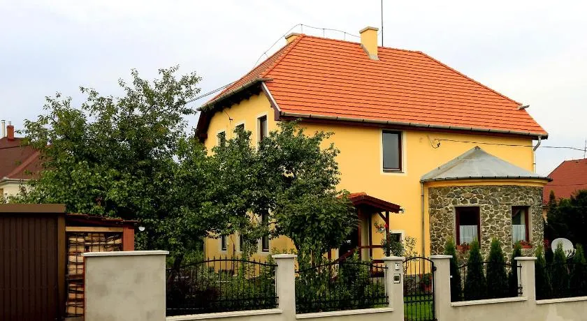Nemes Apartman - Image 1