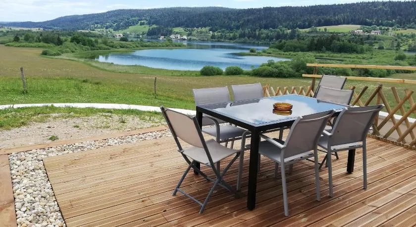 L'esca'Lac - Image 1