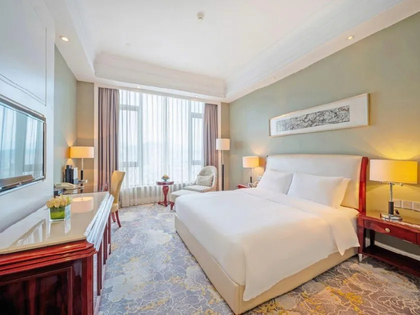 Welkin Hotel - Image 1