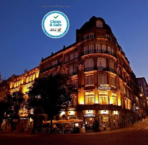 Hotel Aliados - Image 1