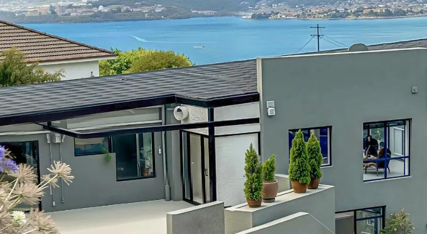 luxury Sea View Family retreat in Sandy bay 4 bed 3 bath - Image 1