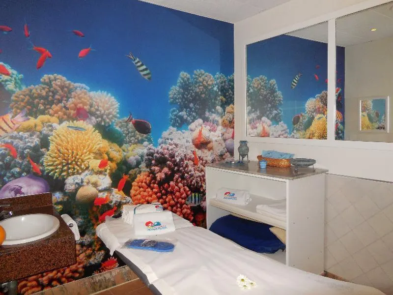 Playasol Aquapark & Spa Hotel - Image 1