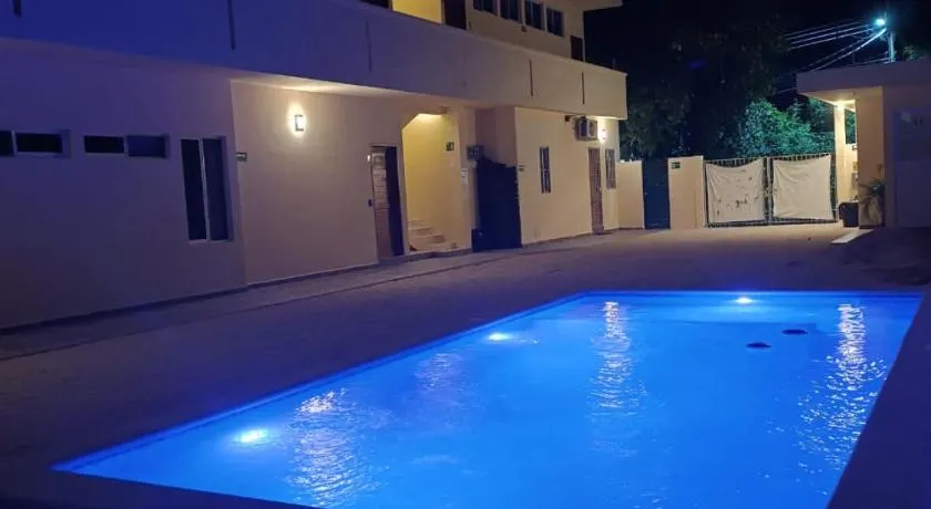 Hotel Riviera Bacalar - Image 1