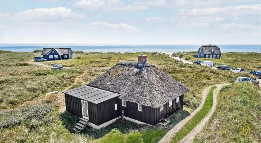 3 Bedroom Gorgeous Home In Blavand - Image 1