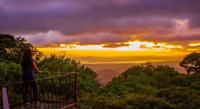 Sunset Vista Lodge,Monteverde,Costa Rica. - Image 1