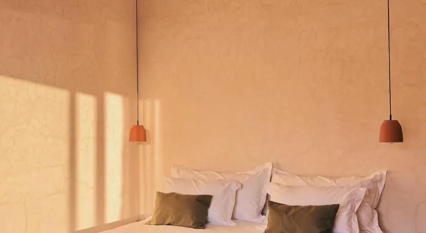 Loued Surf Lodge - Image 1