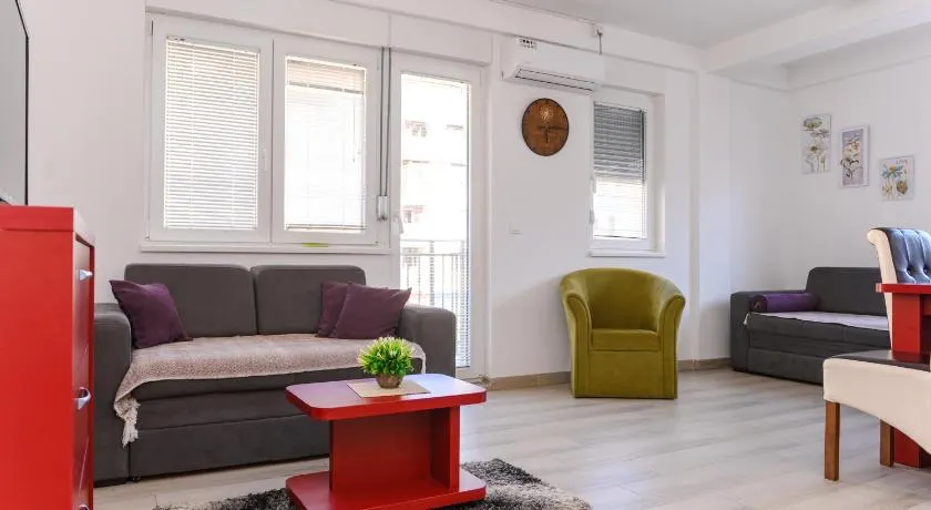 Apartman Saga Premium Garaza Parking Vauceri Ne - Image 1