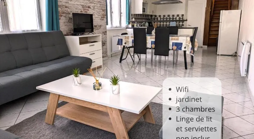 Appartement duplex avec cour 10 pers - Image 1