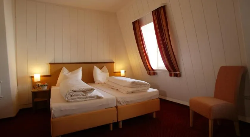 Gasthof zur Post - Image 1