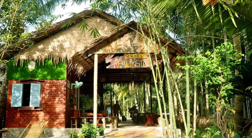 Mekong Farmstay CanTho - C.R Floating Market - Image 1